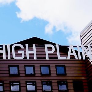Hotel High Plains